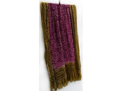 Zijden sjaal of stola, tie and dye, legergroen en fuchsia