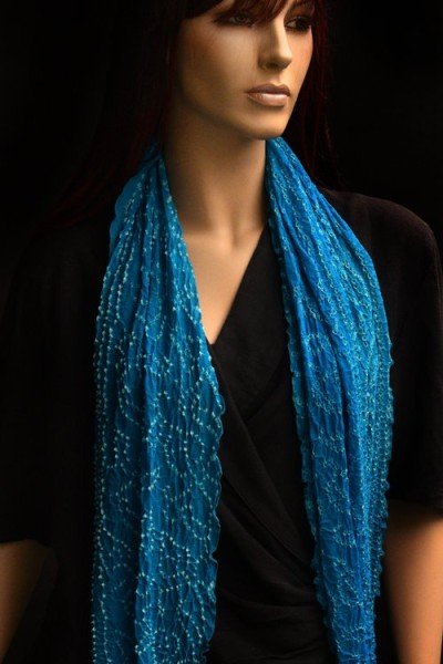 Klein turquoise zijden sjaaltje, tie en dye