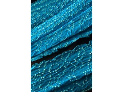 Klein turquoise zijden sjaaltje, tie en dye