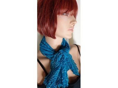Klein turquoise zijden sjaaltje, tie en dye