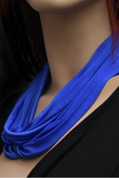 Rond zijden jersey sjaaltje, bleu national, blauw (middelste kwaliteit dikte)